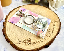 Load image into Gallery viewer, “Grandmas are mums with extra frosting” Keyring