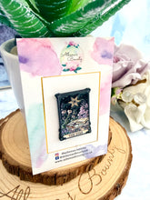 Load image into Gallery viewer, mystical tarot enamel badge