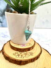 Load image into Gallery viewer, TURQUOISE Necklace