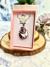 Load image into Gallery viewer, Amethyst Necklace