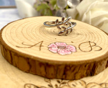 Load image into Gallery viewer, FERN adjustable ring