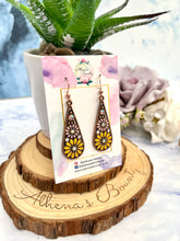 Load image into Gallery viewer, MAGGIE Earrings