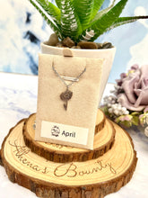 Load image into Gallery viewer, Birth Flower Necklace