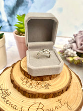 Load image into Gallery viewer, VENUS Adjustable Fidget Ring