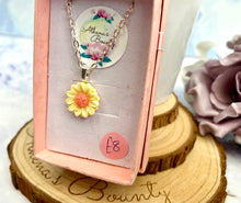 Load image into Gallery viewer, HELIANTHUS Necklace