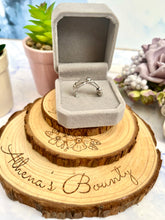 Load image into Gallery viewer, MYRA Adjustable Fidget Ring