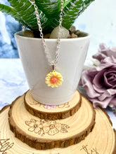 Load image into Gallery viewer, HELIANTHUS Necklace