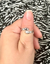 Load image into Gallery viewer, ASLESH Adjustable Ring
