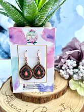 Load image into Gallery viewer, LAYLA Earrings
