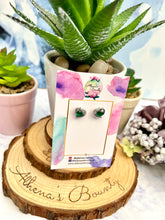 Load image into Gallery viewer, 925. Green heart Studs

