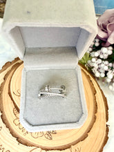 Load image into Gallery viewer, TAMSIN Adjustable Beaded Fidget Ring
