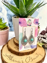 Load image into Gallery viewer, TABITHA Earrings
