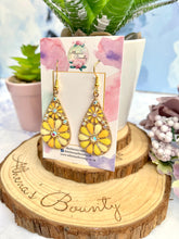 Load image into Gallery viewer, BRIDGET Earrings
