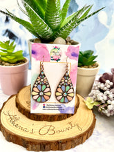 Load image into Gallery viewer, BRIANNA Earrings
