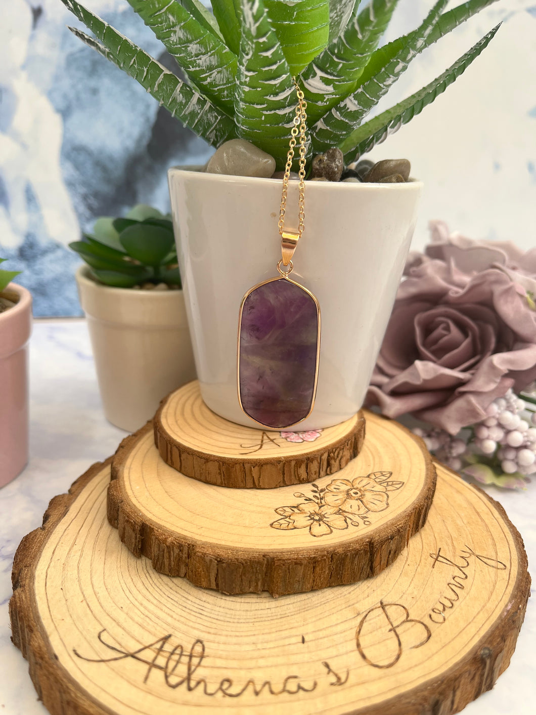 Amethyst gold pendant