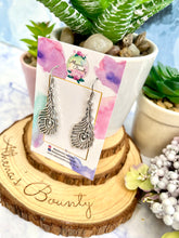 Load image into Gallery viewer, MAYURA Earrings
