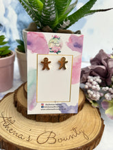 Load image into Gallery viewer, NUTMEG Studs
