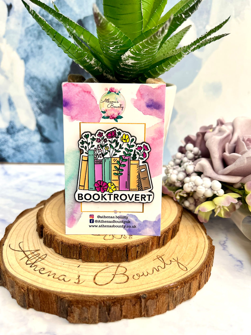 “Booktrovert” Enamel Pin