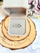 Load image into Gallery viewer, SOLENE Adjustable Ring
