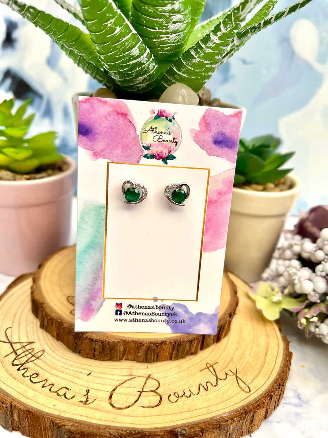 925. Green heart Studs