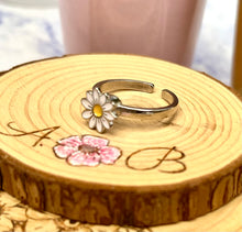 Load image into Gallery viewer, LILY Fidget Ring
