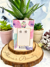 Load image into Gallery viewer, 925. Flower Studs
