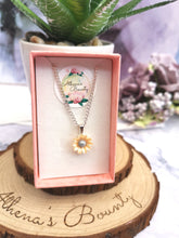 Load image into Gallery viewer, PRIMROSE Necklace
