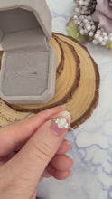Load and play video in Gallery viewer, ELOWEN Adjustable Ring
