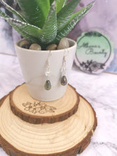 Load image into Gallery viewer, ISABELLA earrings
